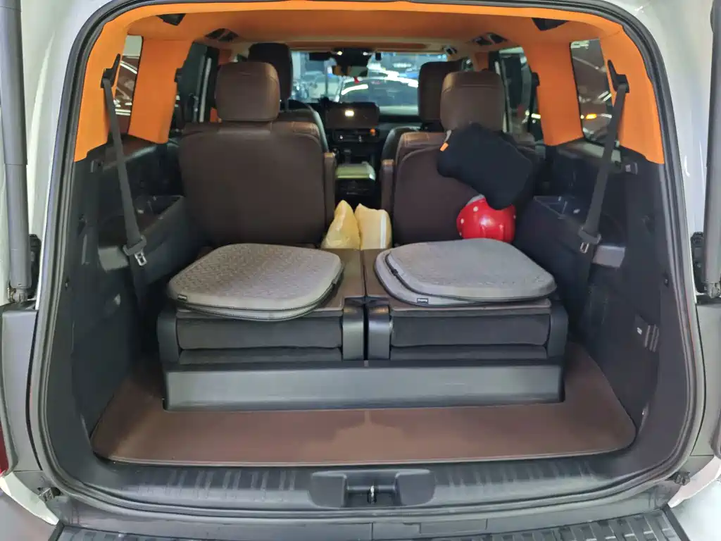 Toyota Prado — миниатюра 13