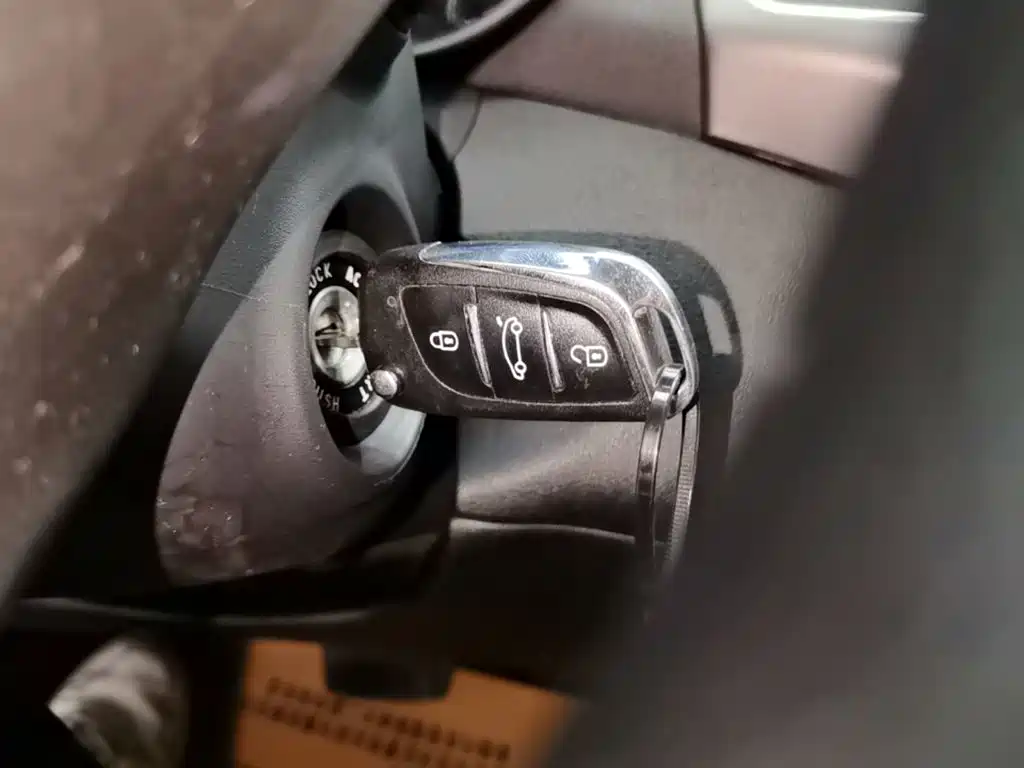 Hyundai Elantra Langdong — миниатюра 9