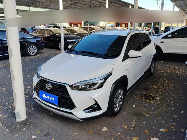 Toyota Yaris L