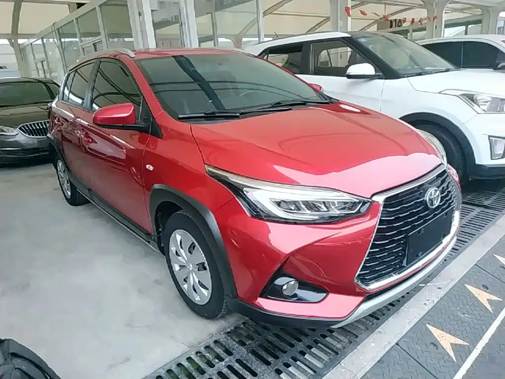 Toyota Yaris L — миниатюра 4