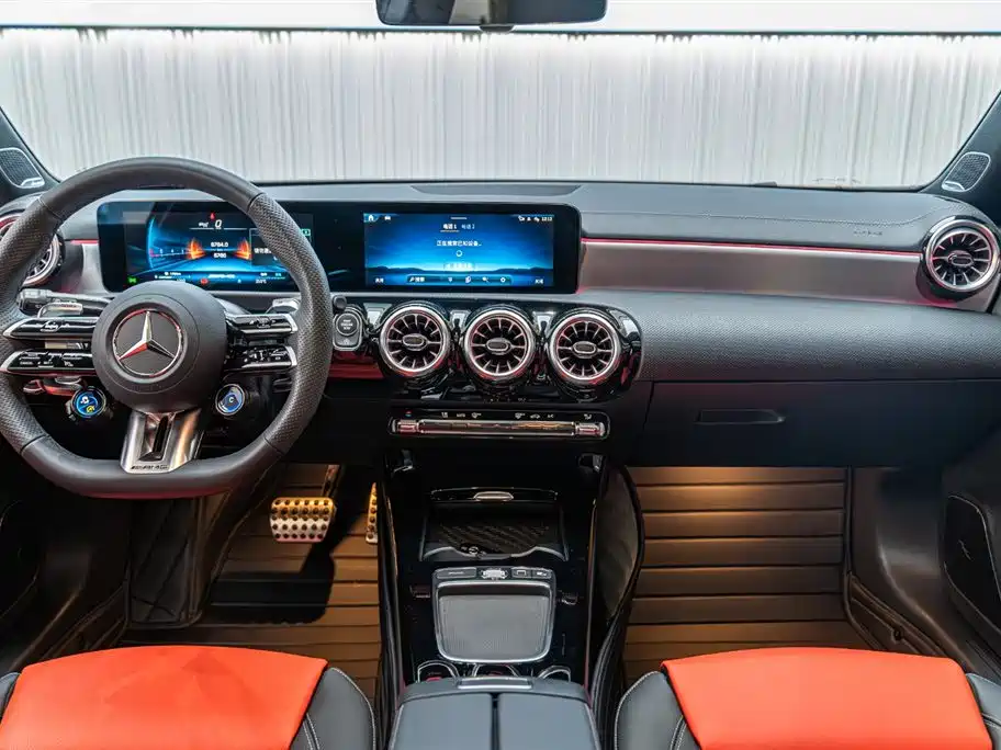 MERCEDES-BENZ A CLASS AMG