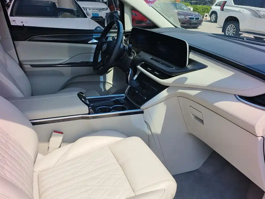 Buick GL8 2023 ES Comfort
