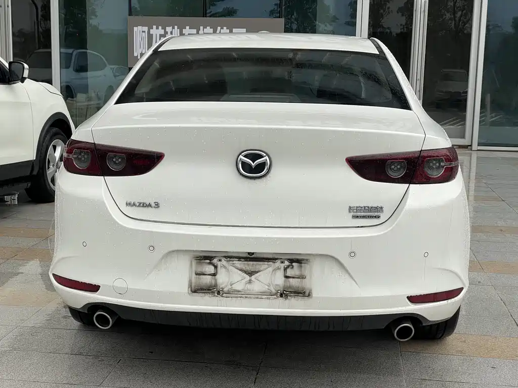 MAZDA 3 ANGKESAILA