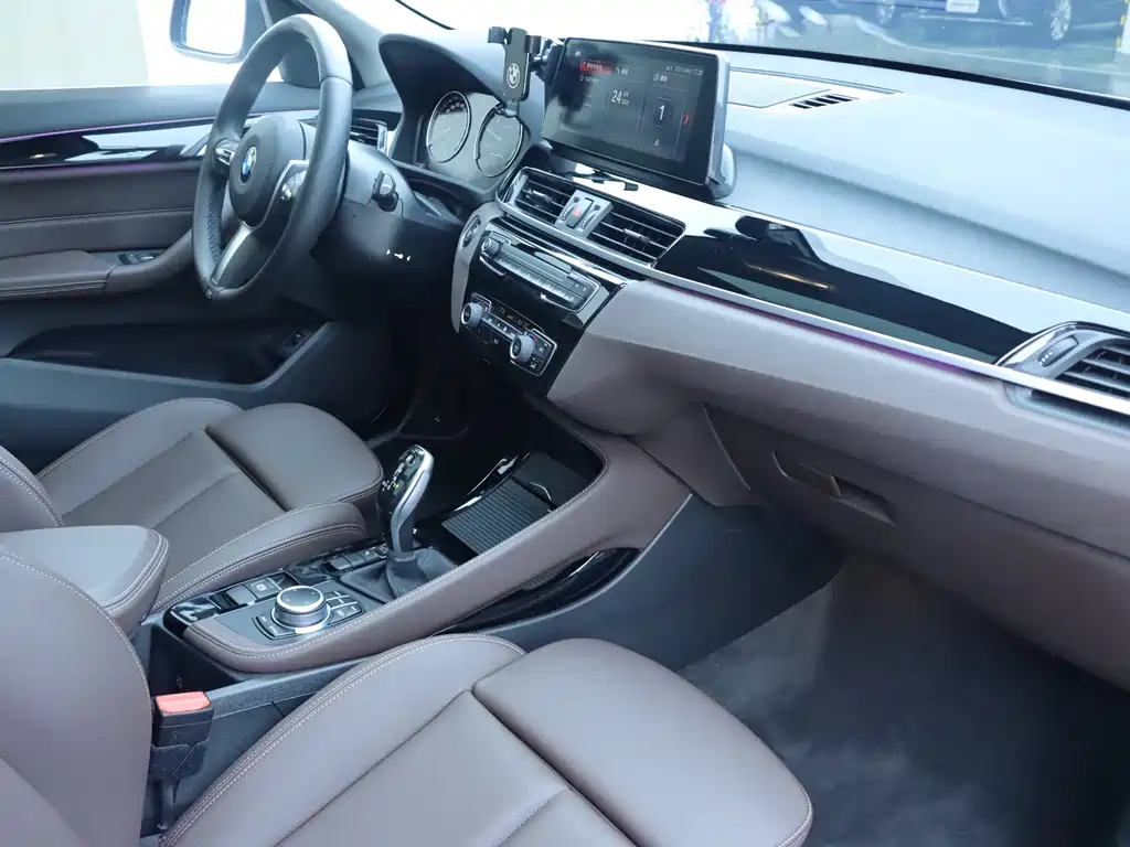 BMW X1 2021 sDrive20Li Premium