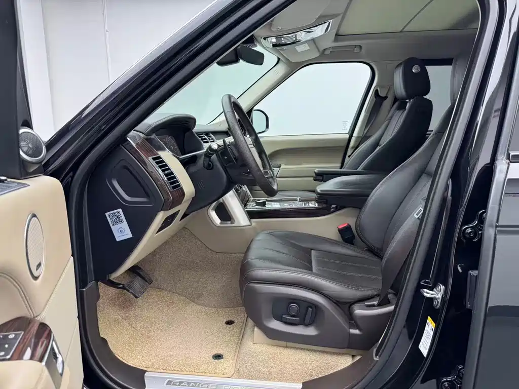 Land Rover Range Rover — миниатюра 5