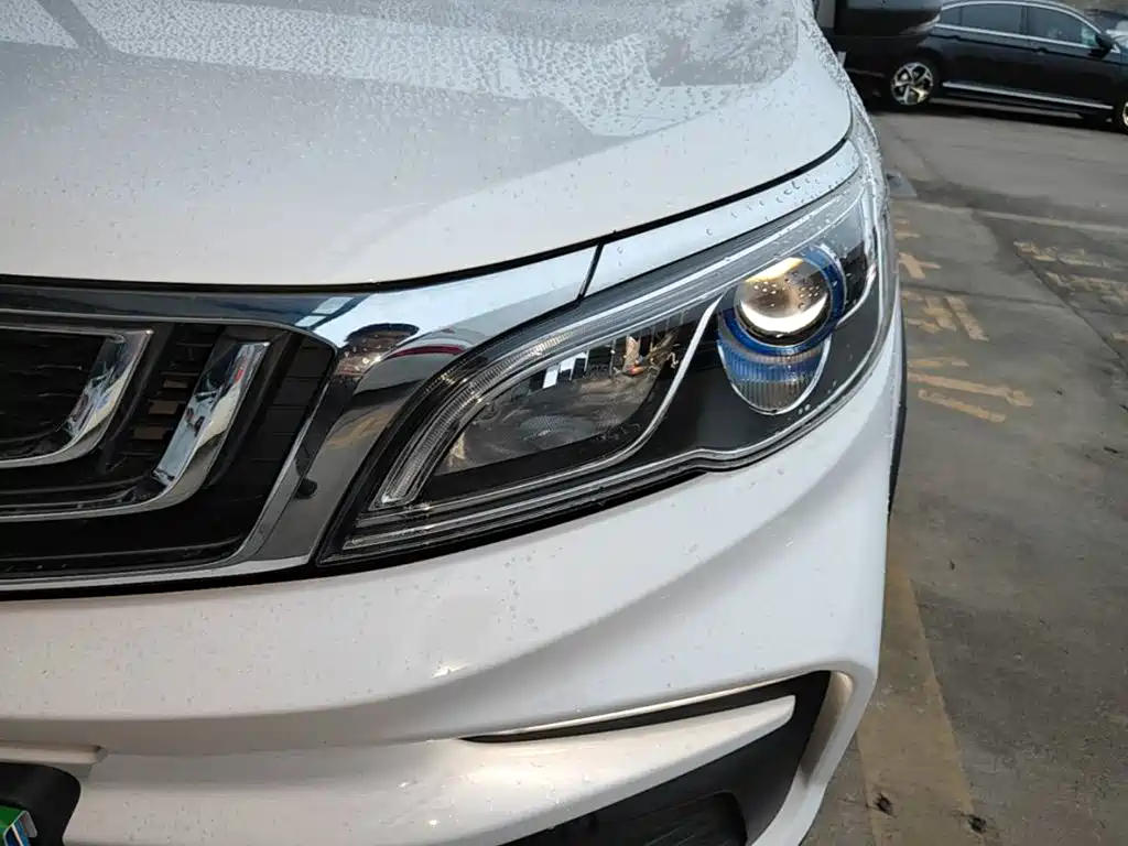 Geely Vision X3 — миниатюра 24
