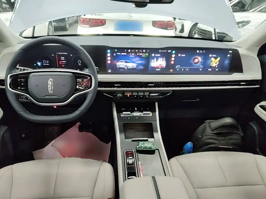 Lincoln Corsair — миниатюра 10
