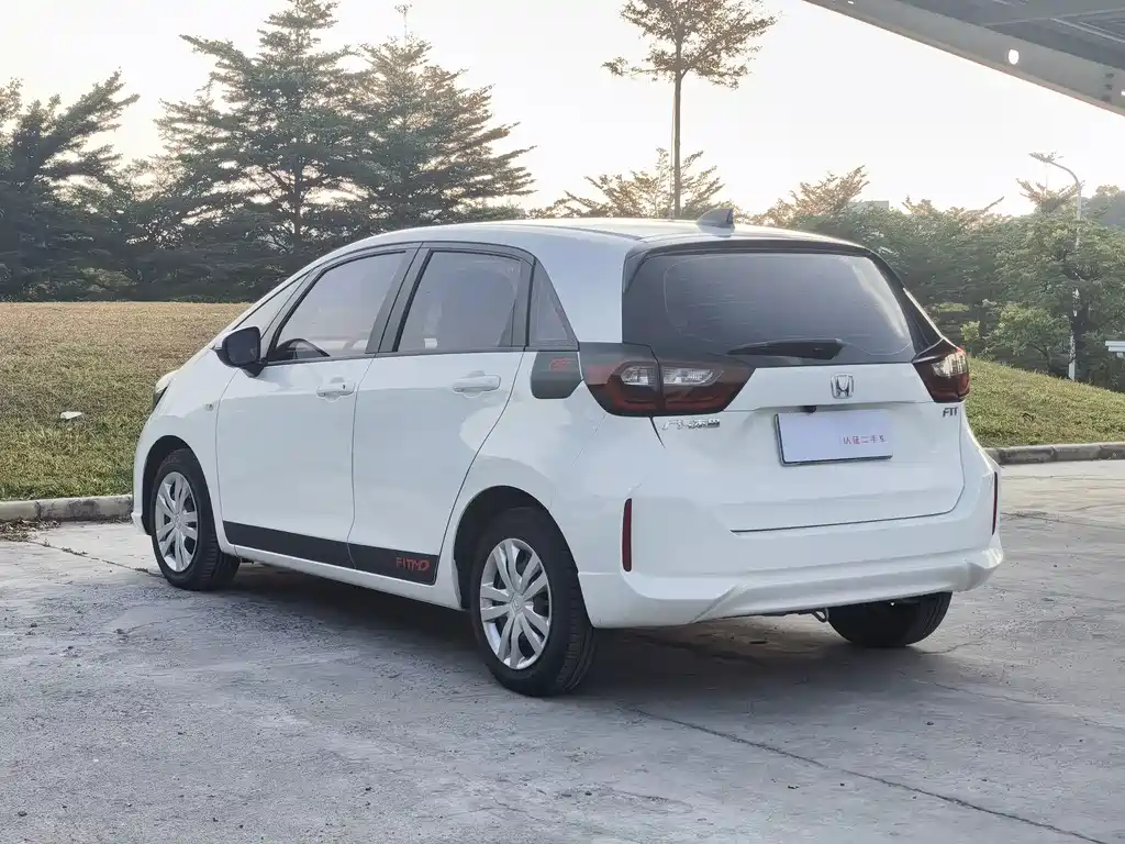 Honda Fit — миниатюра 4