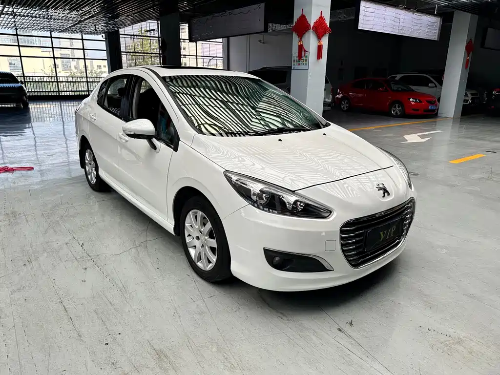 Peugeot 308 — миниатюра 3