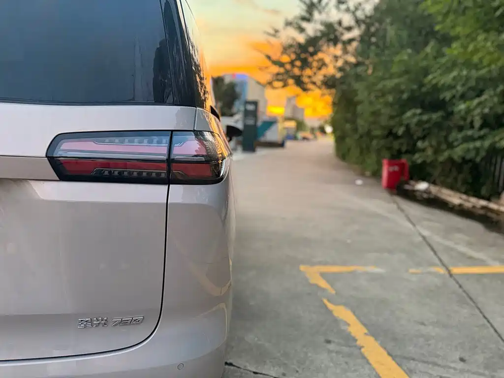 Wuling Звездный свет 730 Новая энергия — миниатюра 25