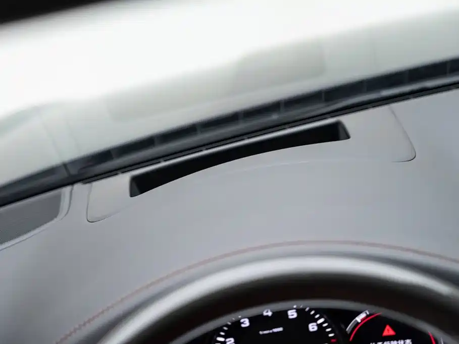 Porsche Cayenne — миниатюра 20
