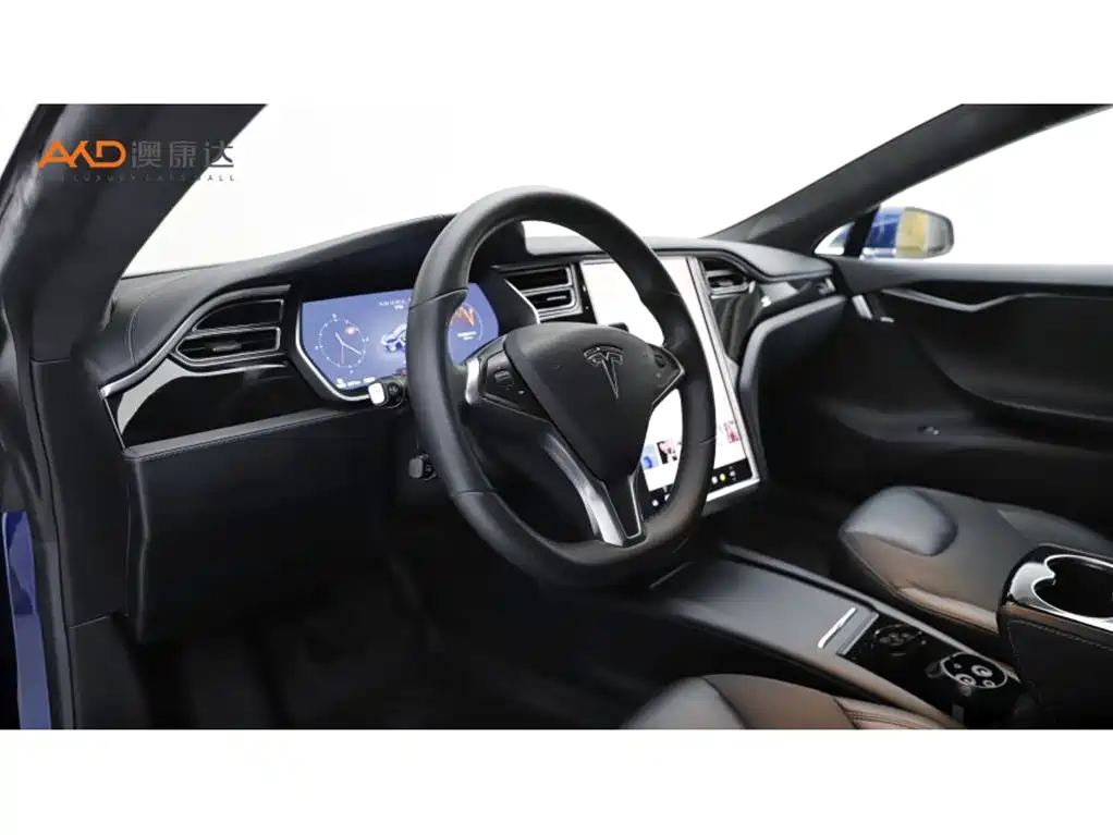 Tesla Model S — миниатюра 6