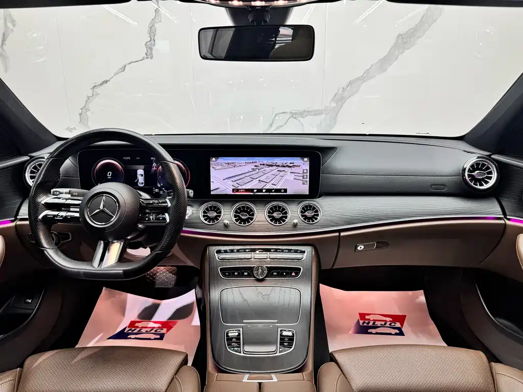 Mercedes-Benz E-Class — миниатюра 9
