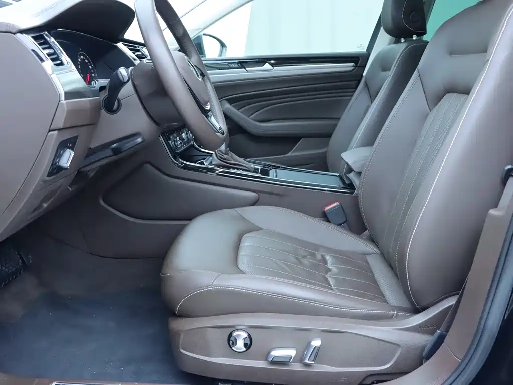 Volkswagen Phideon 2021 380TSI Luxury
