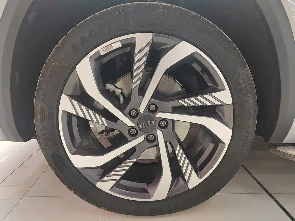 GEELY AUTOMOBILE XINGYUE L