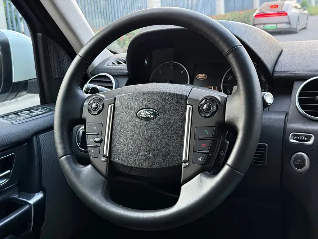 Land Rover Discovery — миниатюра 13