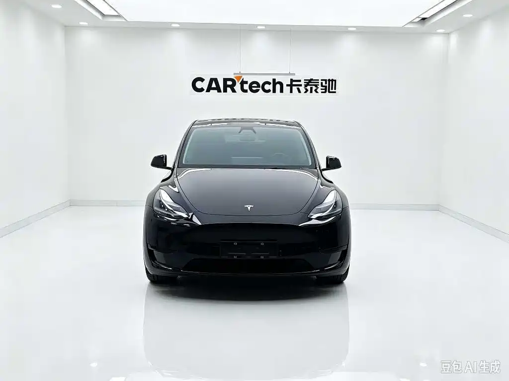 Tesla Model Y — фотографии объявления, Фото 3