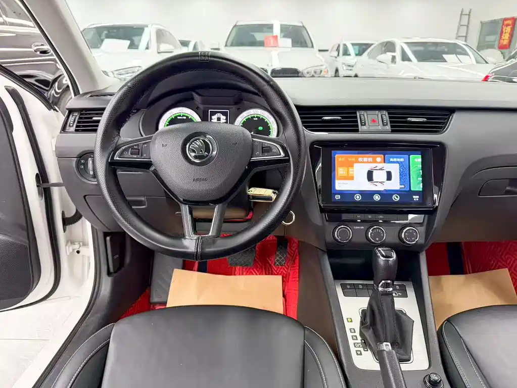 Skoda Octavia — миниатюра 10