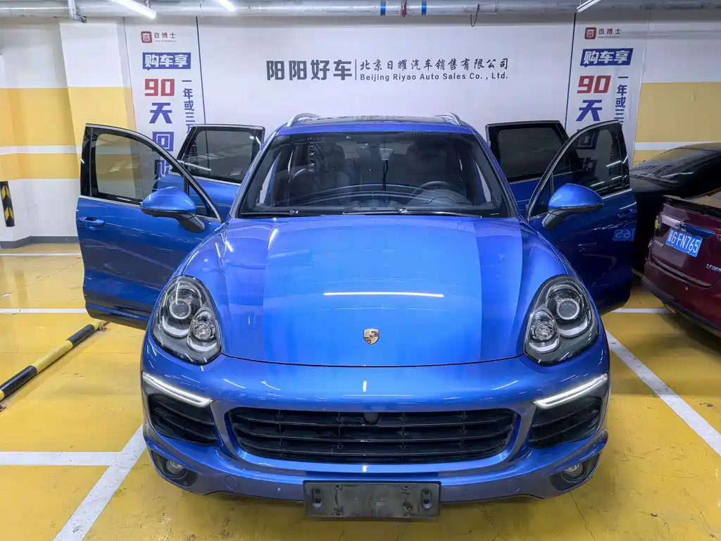 Porsche Cayenne — миниатюра 21