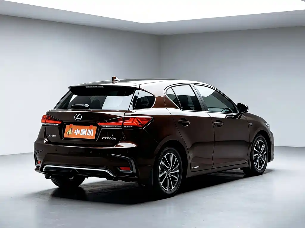 Lexus CT — миниатюра 4