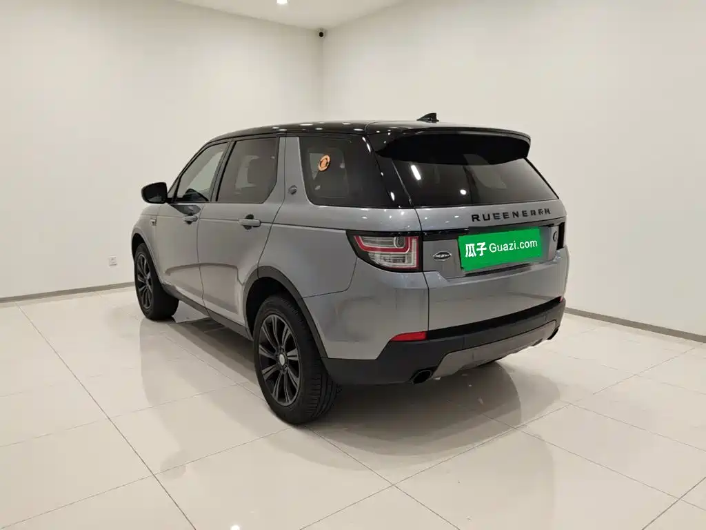 Land Rover Discovery Sport — миниатюра 4