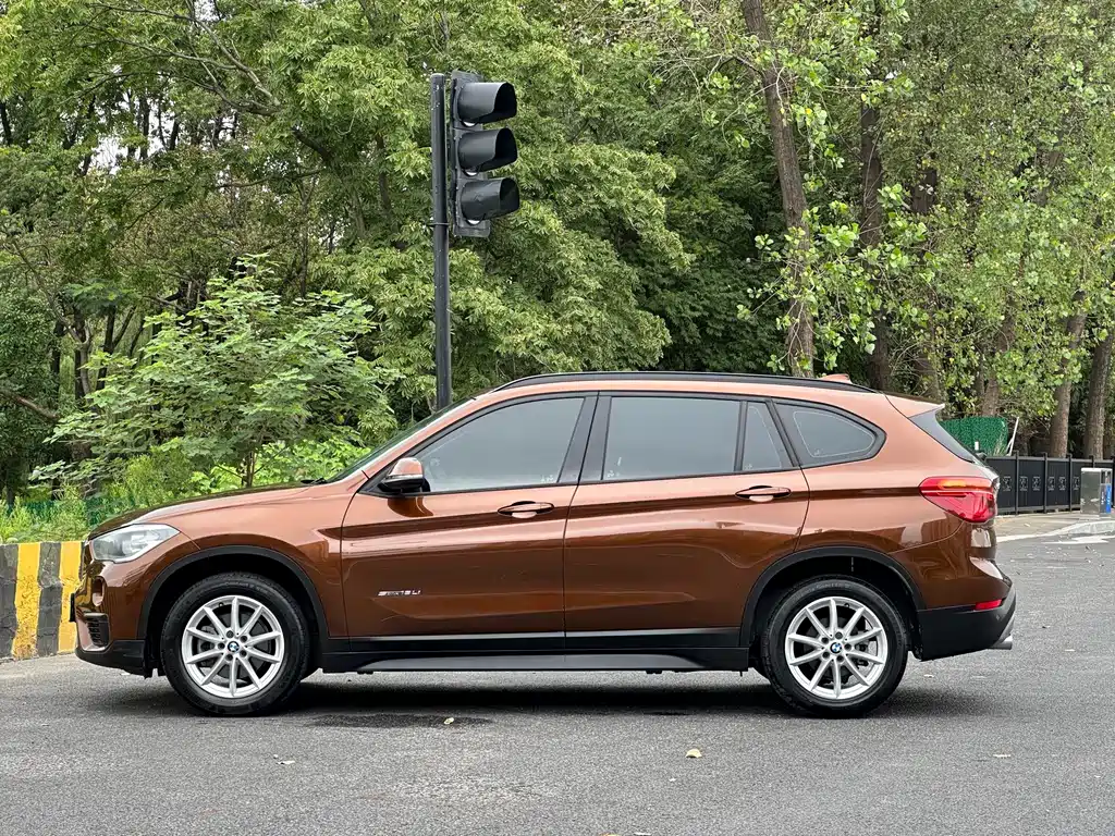 BMW X1 — миниатюра 4