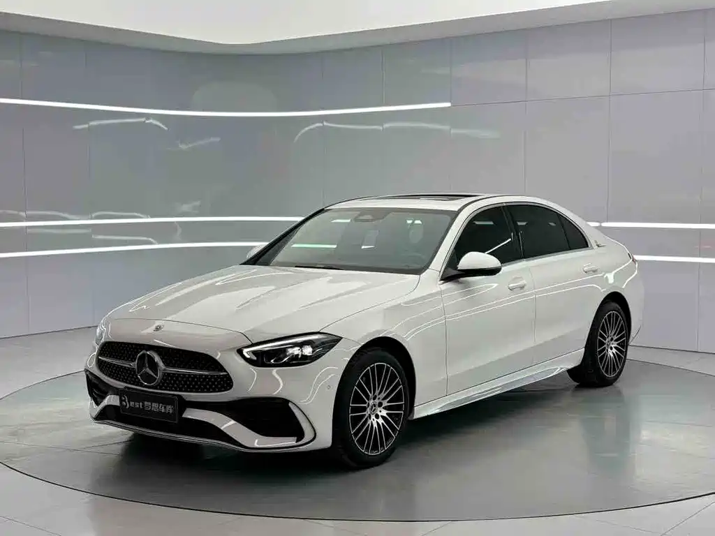 Mercedes-Benz C-Class 2024
