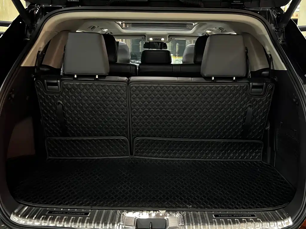 Toyota Highlander — миниатюра 13