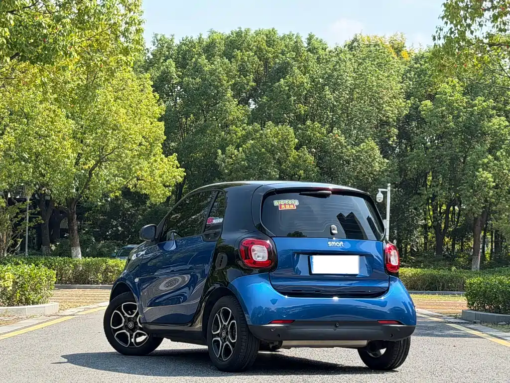 smart Smart Fortwo — миниатюра 5
