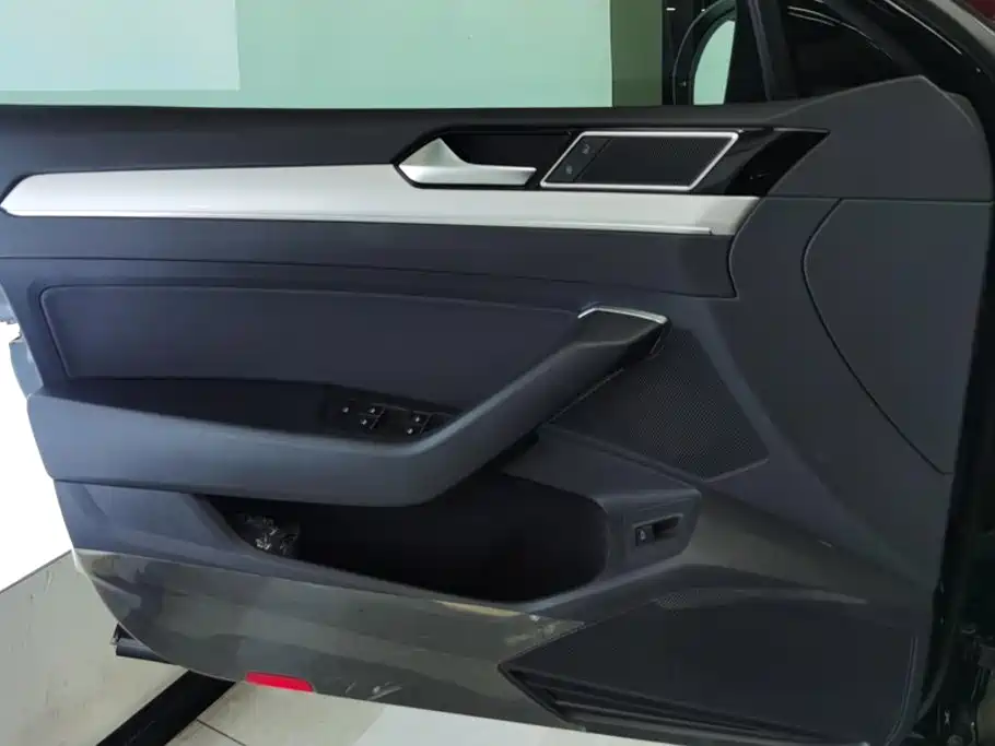 Volkswagen Magotan — миниатюра 7