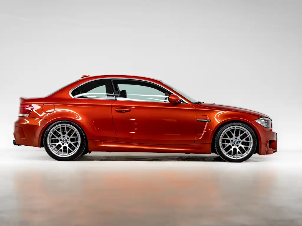 BMW 1 M 2011 1M Coupe