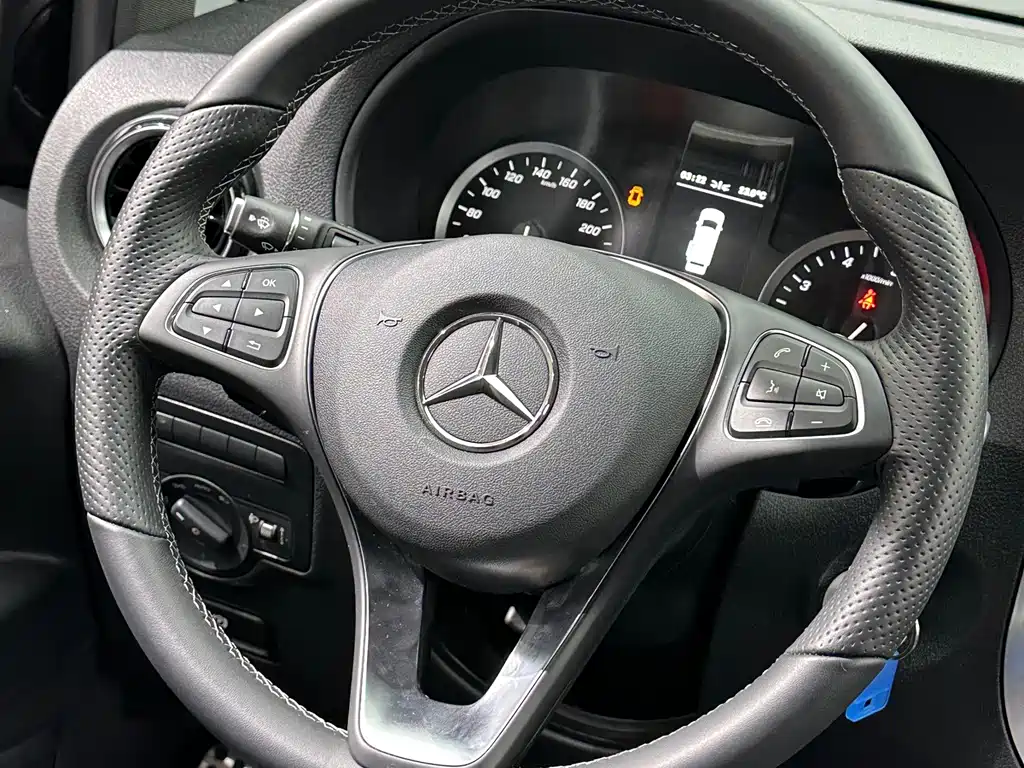 Mercedes-Benz Vito — миниатюра 27