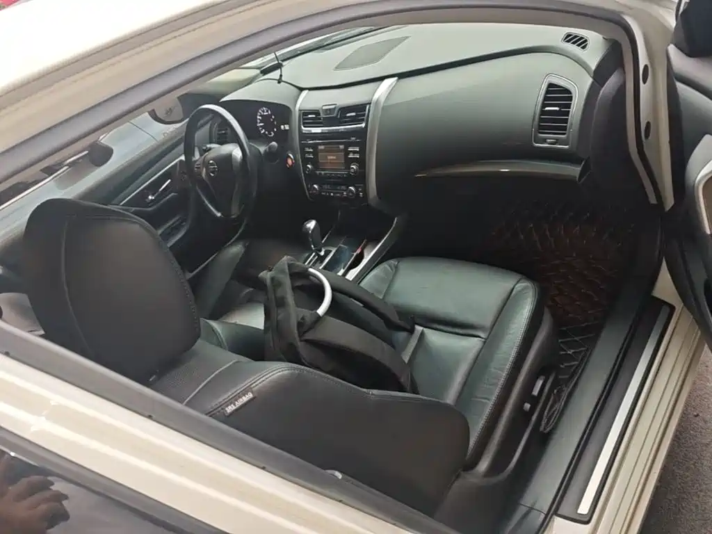 Nissan Teana — миниатюра 9
