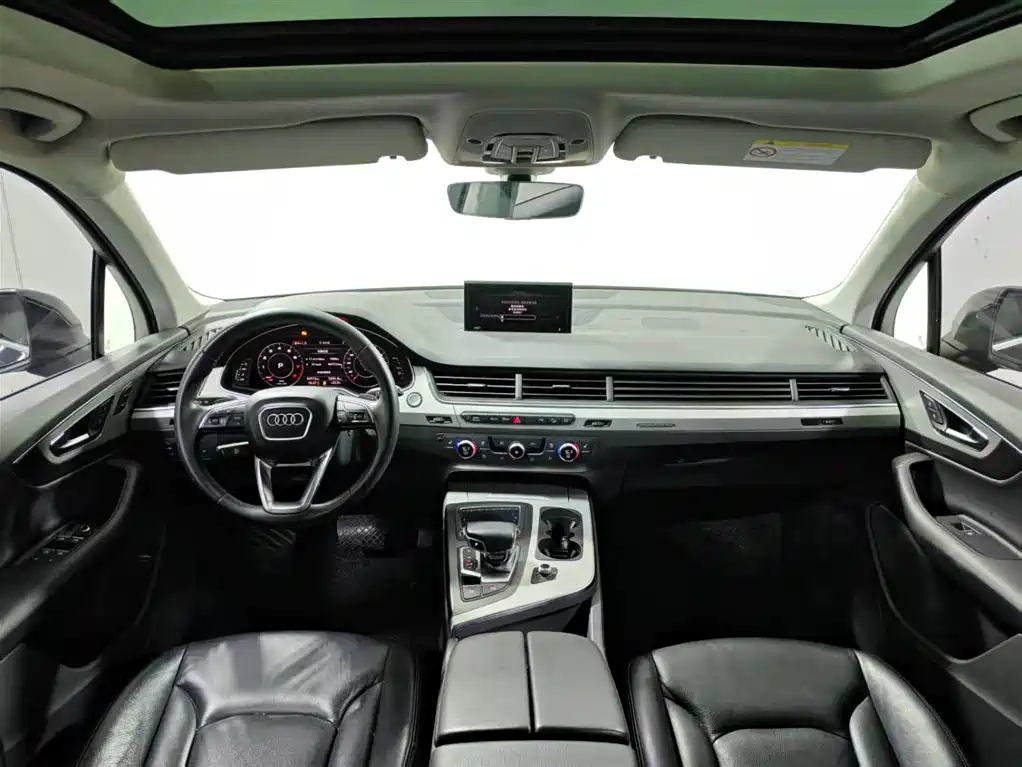 Audi Q7 2019 45 TFSI Comfort