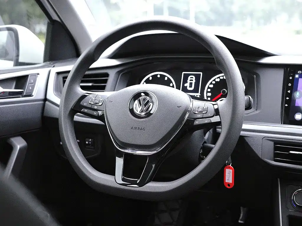 Volkswagen Polo 2019 Plus 1.5L AT