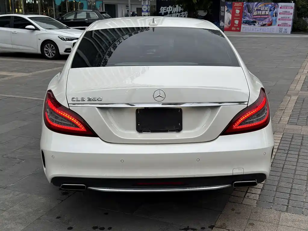 Mercedes-Benz CLS — миниатюра 9