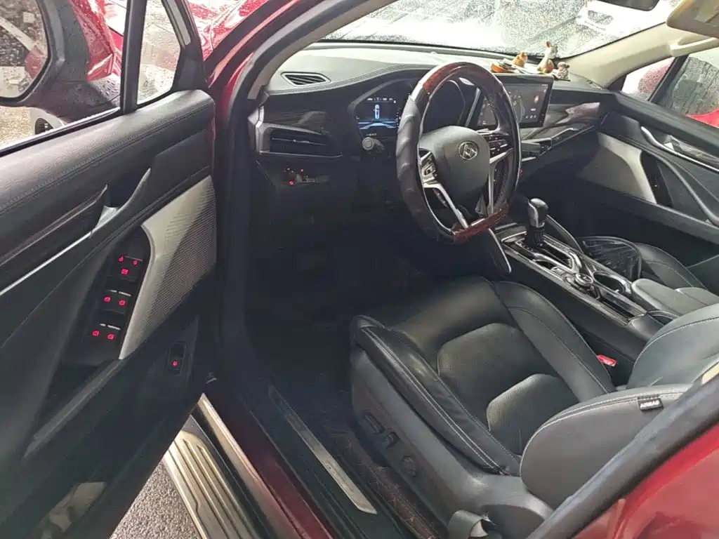 Maxus D90 — миниатюра 16