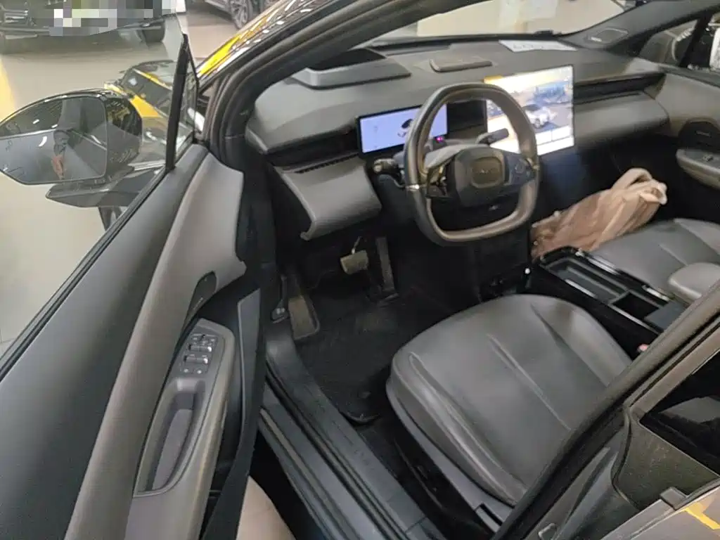 Lynk & Co Z20 — миниатюра 16