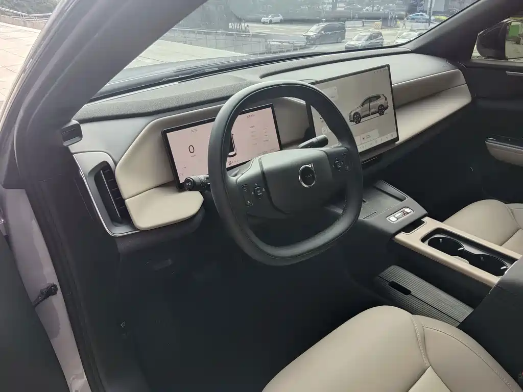 Volvo XC70 PHEV 2WD Long Range Core, фото 12