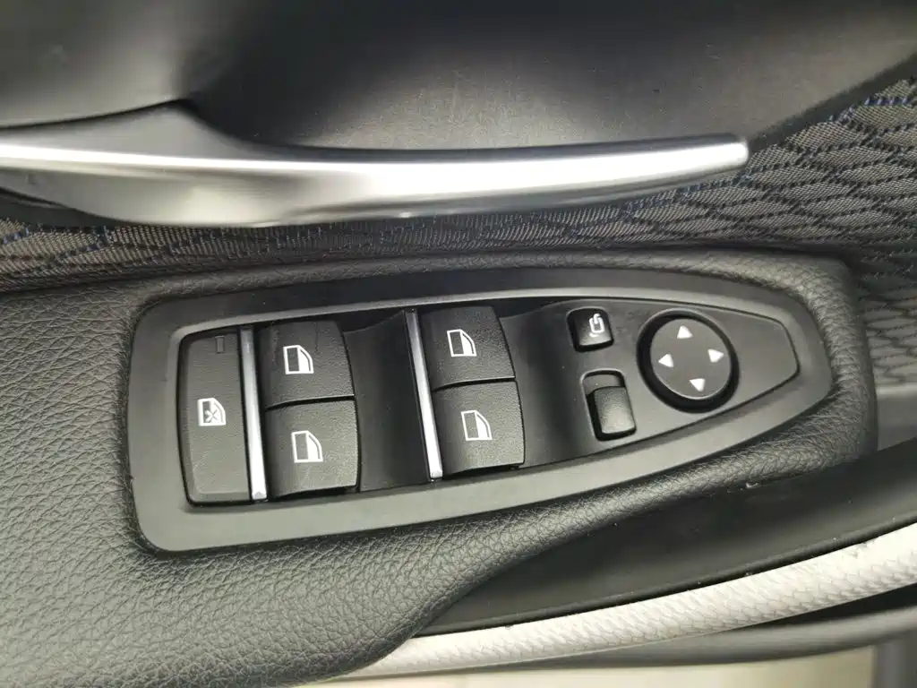 BMW 4 Series — миниатюра 9