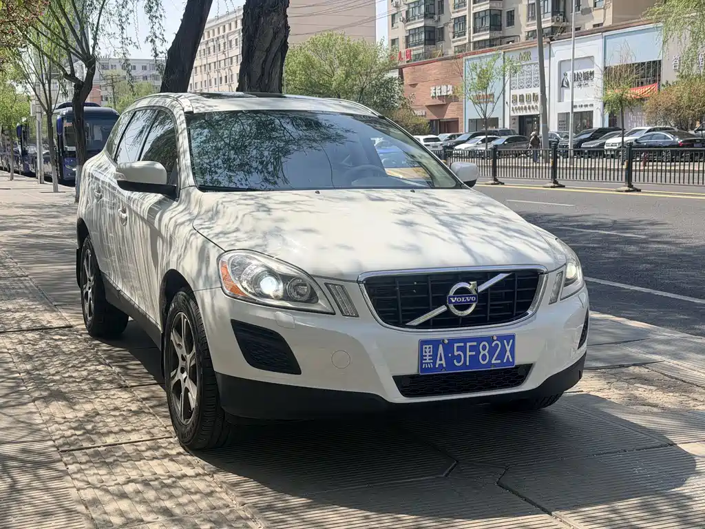 Volvo XC60 (Import) 2012
