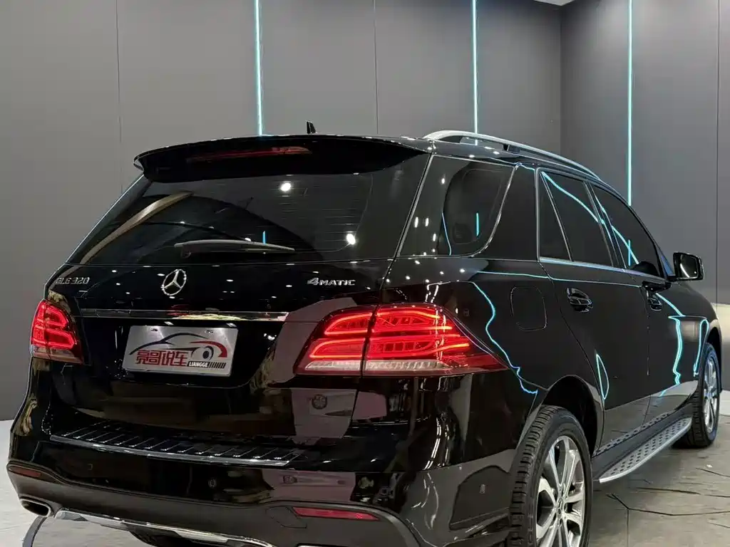Mercedes-Benz GLE (Import) — миниатюра 6