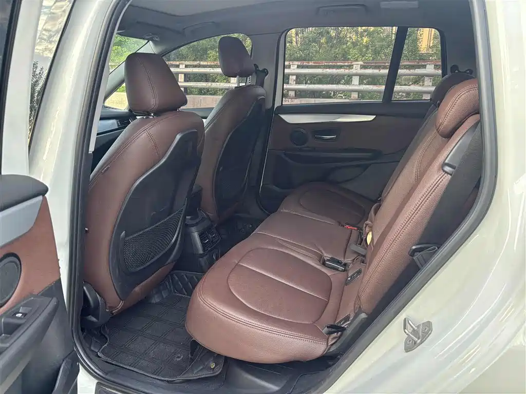 BMW 2 серии 2 2015 218i Lead