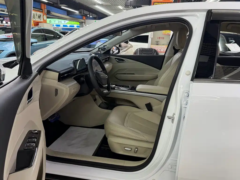 Wuling Xingguang — миниатюра 7