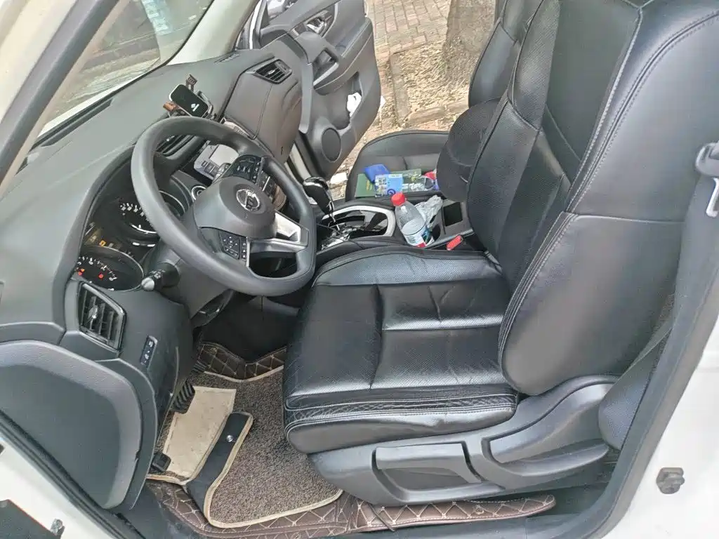 Nissan X-Trail — миниатюра 8