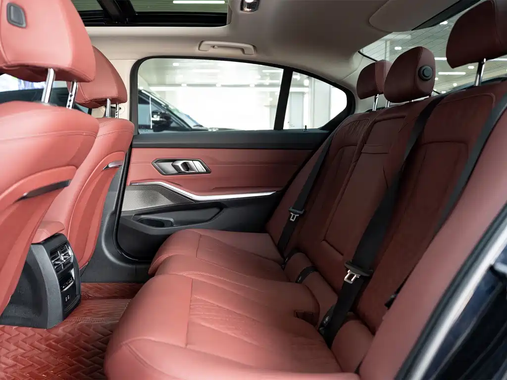 BMW 3 Series — миниатюра 15