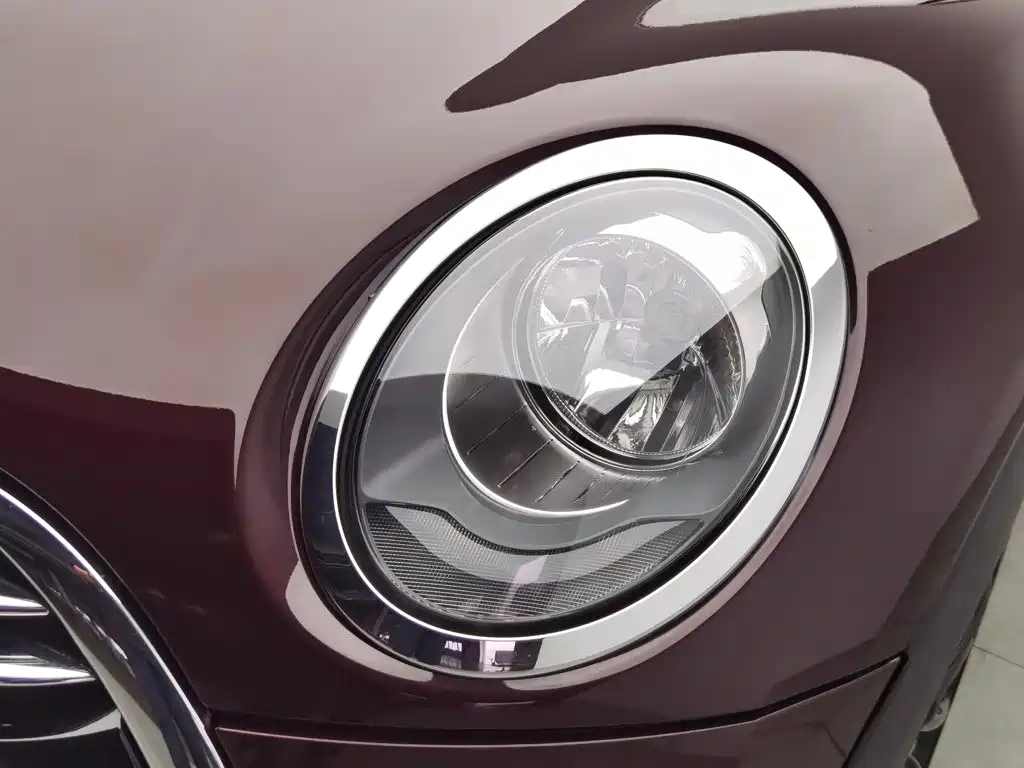 MINI Mini Clubman — миниатюра 7