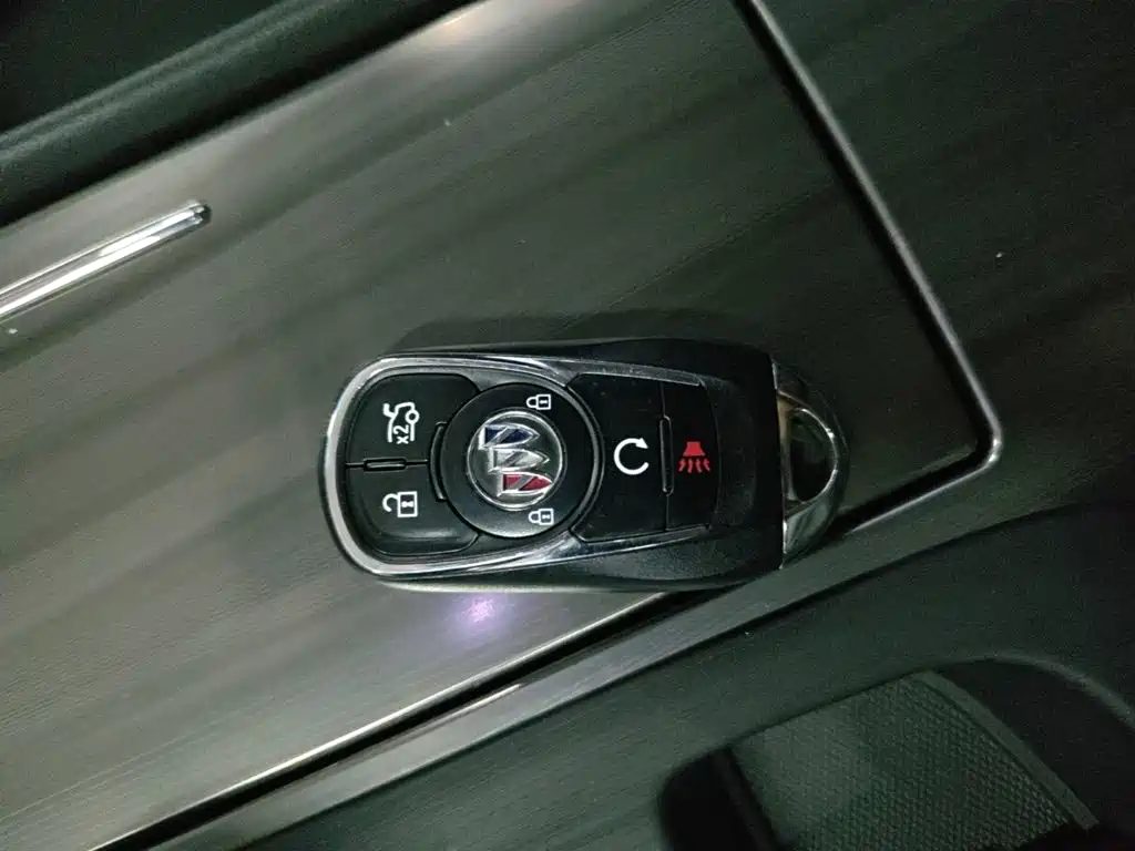 Buick LaCrosse — миниатюра 9