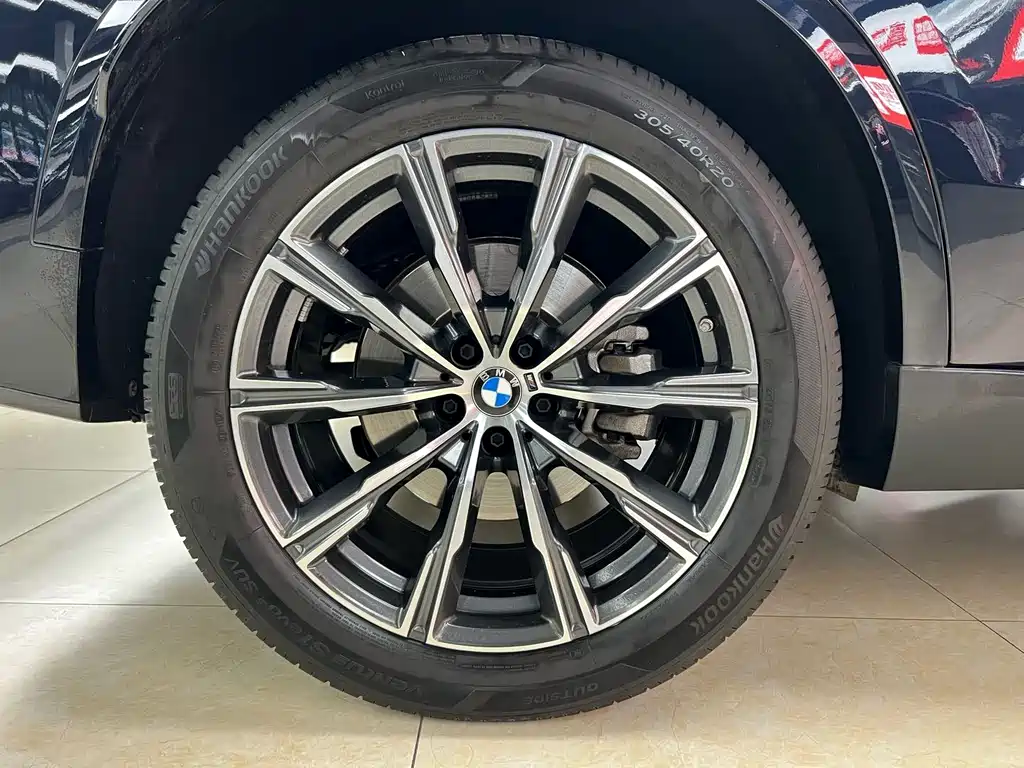 BMW X5 — миниатюра 28