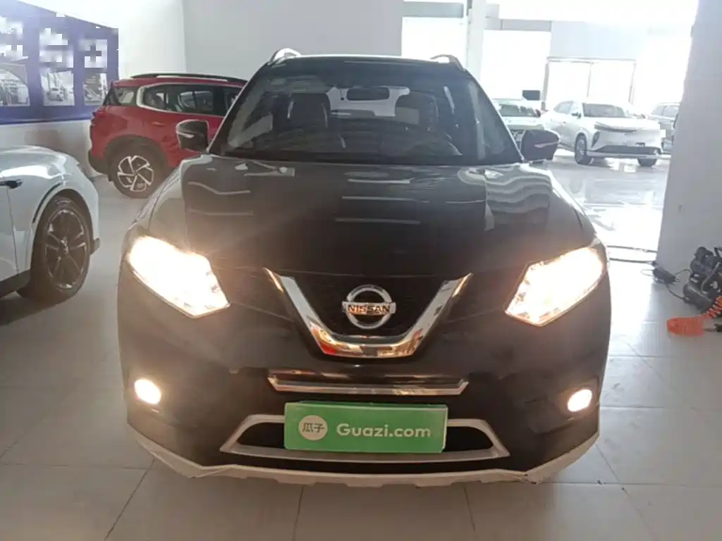 Nissan X-Trail — миниатюра 3